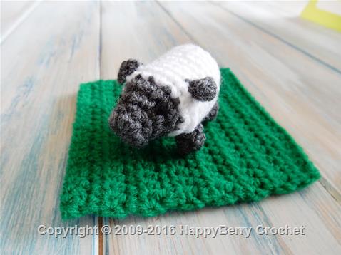 Crochet Mini Sheep