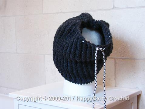 Oversized 'Messy Bun' Ribbed Beanie