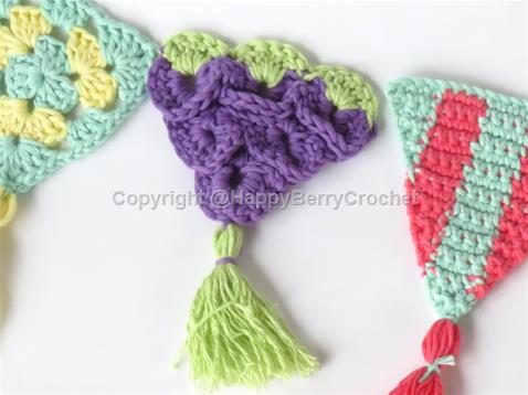Summer Bunting/Pennant - Grapes Triangle 
