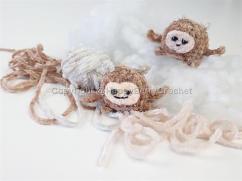 Mini Crochet Yeti